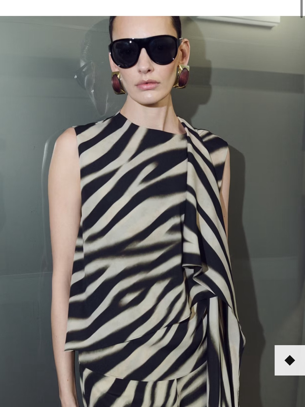 Mango Sleeveless Zebra-Print Tie-Neck Top in Black and Cream